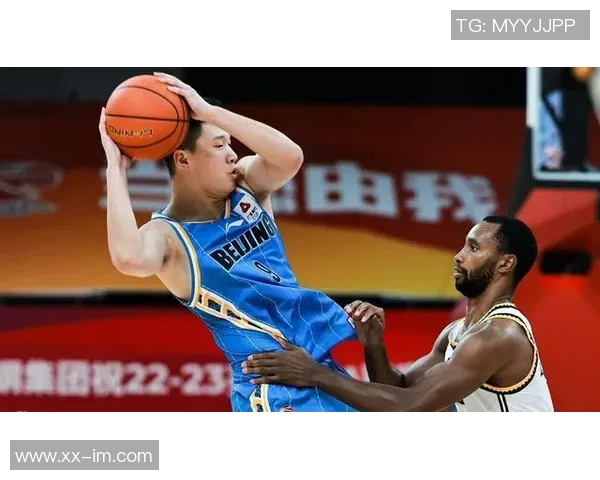 米切尔称赞泰森是球队胜利的关键应被考虑为最快进步球员